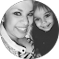 Profile photo of Denise Flores