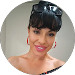 Profile photo of Nina Wright