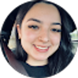 Profile photo of Alyssa Luna