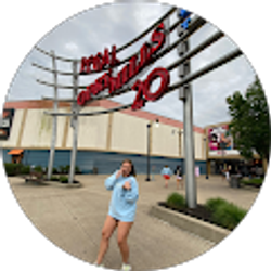 Profile photo of Alaina Lee