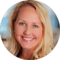 Profile photo of Stefanie Scearcy