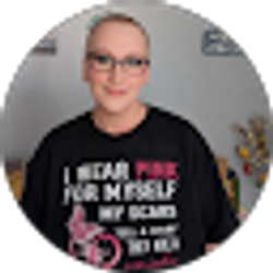 Profile photo of Laura Bialachowski