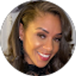 Profile photo of Rachel Riggs