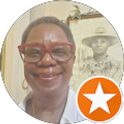 Profile photo of Gloria Castro