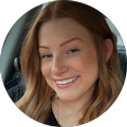 Profile photo of Lauren Niglio