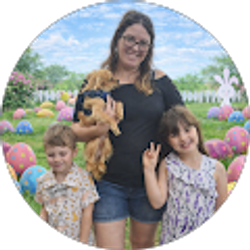 Profile photo of Emily Robinson