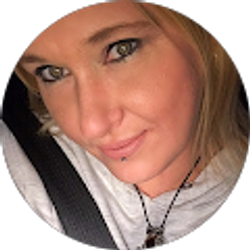 Profile photo of amanda navarro