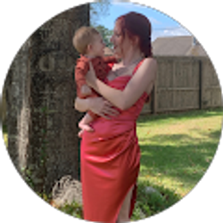 Profile photo of Paige Makenzie