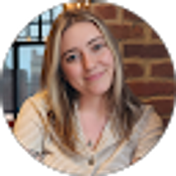 Profile photo of Jessica Savoie