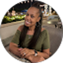 Profile photo of Natalie Bell