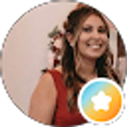 Profile photo of Lauren Worthington