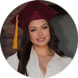 Profile photo of Paulette Fernanda