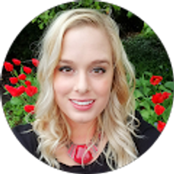 Profile photo of Alexa Bearden