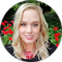 Profile photo of Alexa Bearden
