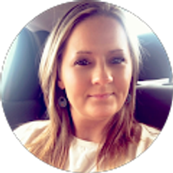 Profile photo of Amber Rey