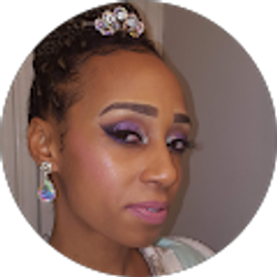 Profile photo of Angel La