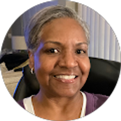 Profile photo of Kim Robinson