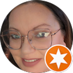 Profile photo of Elizabeth B.