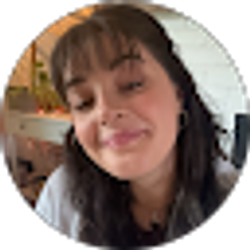 Profile photo of Emma Kemnitz