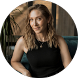 Profile photo of Nicole Nilson