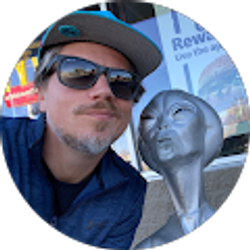 Profile photo of Justin Loucks