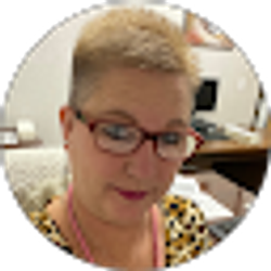 Profile photo of Anna Kerr