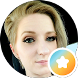 Profile photo of Kelly Smith
