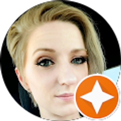 Profile photo of Kelly Smith