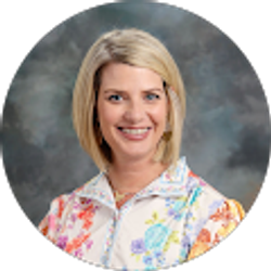 Profile photo of Susie Ezelle