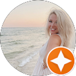 Profile photo of Maddie Holley