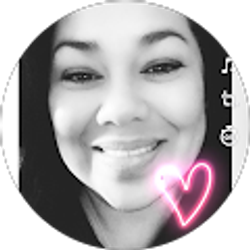 Profile photo of Lisa Avalos