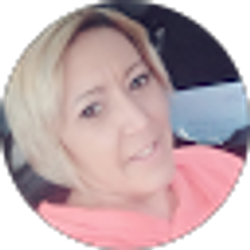 Profile photo of Lynns Awesome