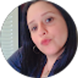 Profile photo of Vanessa Gil