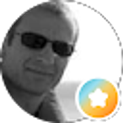 Profile photo of Andrzej Siciarz