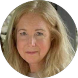 Profile photo of Courtney Callahan