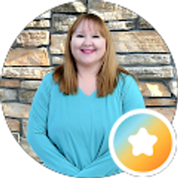 Profile photo of Jen Strauss