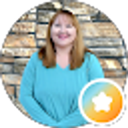 Profile photo of Jen Strauss