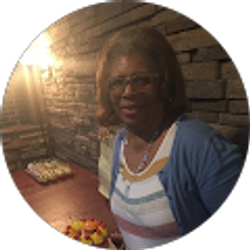 Profile photo of Bobbie Hall