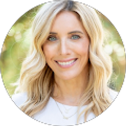 Profile photo of Amy Greene