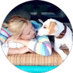 Profile photo of Emily Smithson