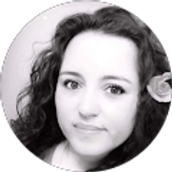 Profile photo of Sharon DeLeon