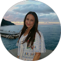 Profile photo of Kelsey Armstrong