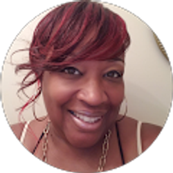 Profile photo of Daphne Preer