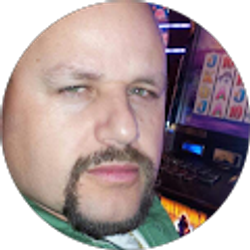 Profile photo of Hector Flores De Leon