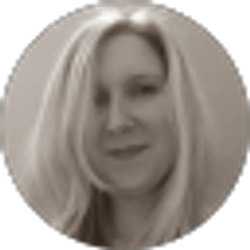 Profile photo of Evie Nagy