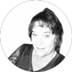 Profile photo of Debbie Cartwright