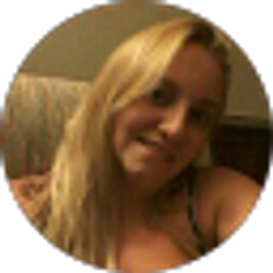 Profile photo of Nicole Mullins