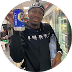 Profile photo of Dee