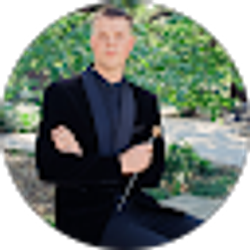 Profile photo of Taylor Brownfield