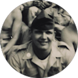 Profile photo of Russell Vossen